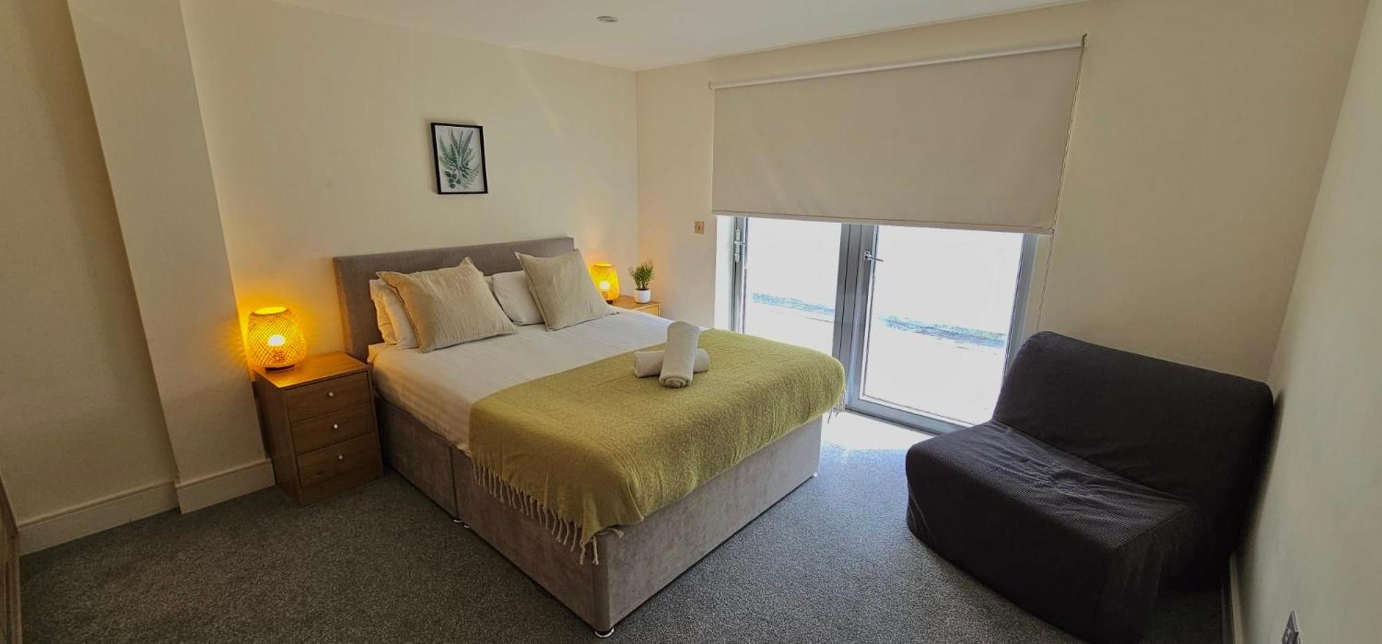 Spacious 3-Bed 3-Bath Luxury Apartment With Balcony Hyde Park Лондон Екстериор снимка